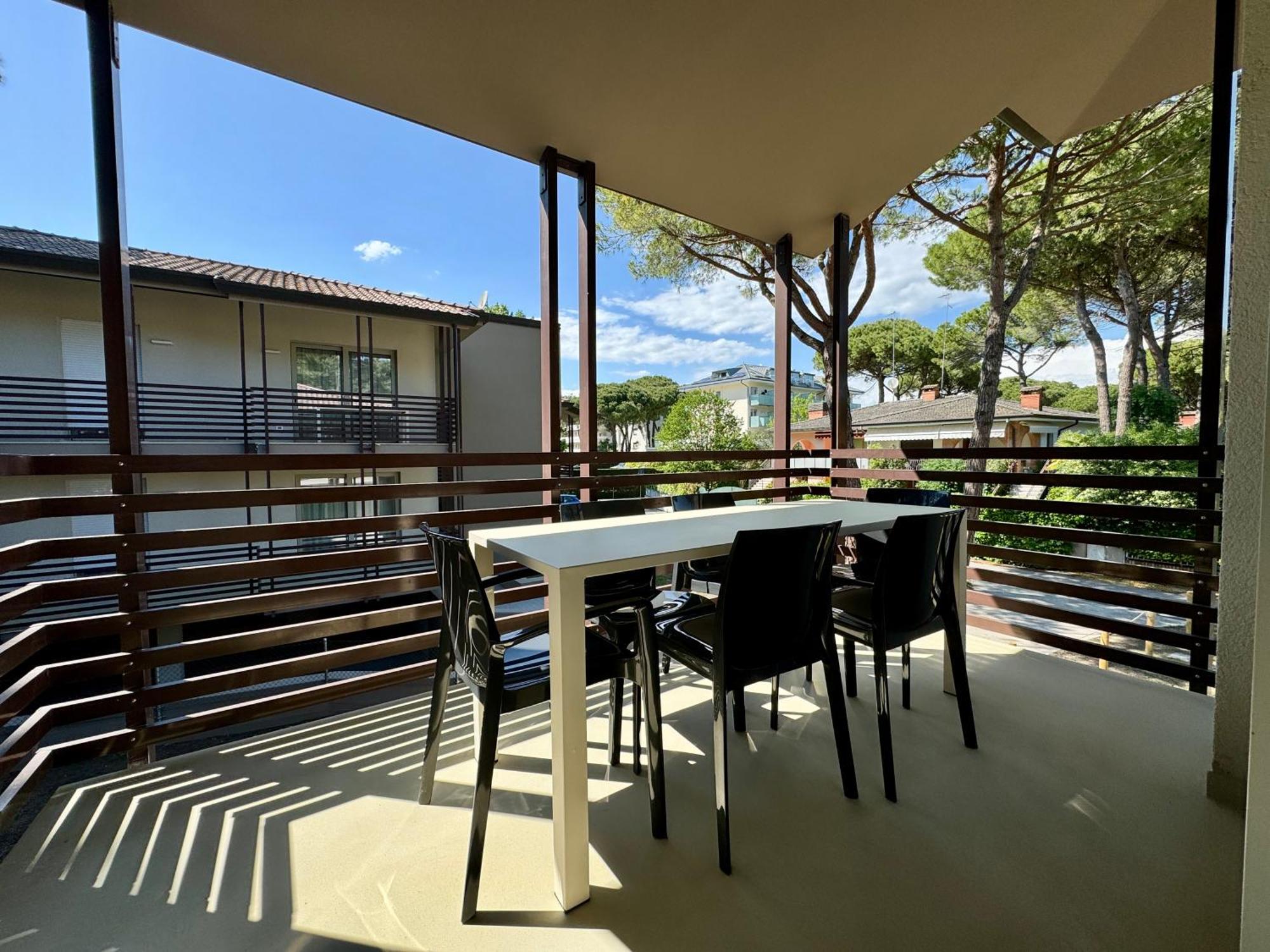 Prassitele Apartments Lignano Sabbiadoro Exterior photo