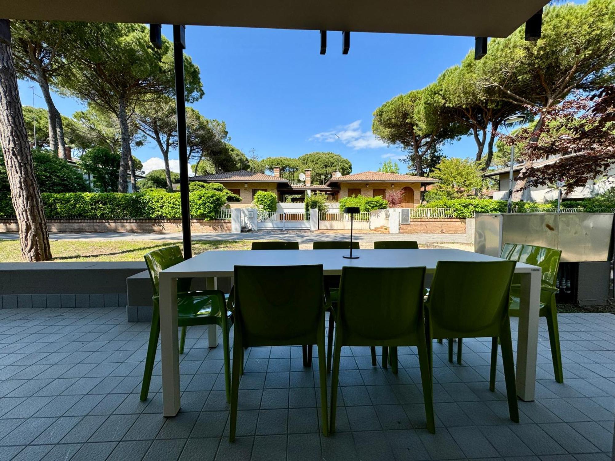 Prassitele Apartments Lignano Sabbiadoro Exterior photo